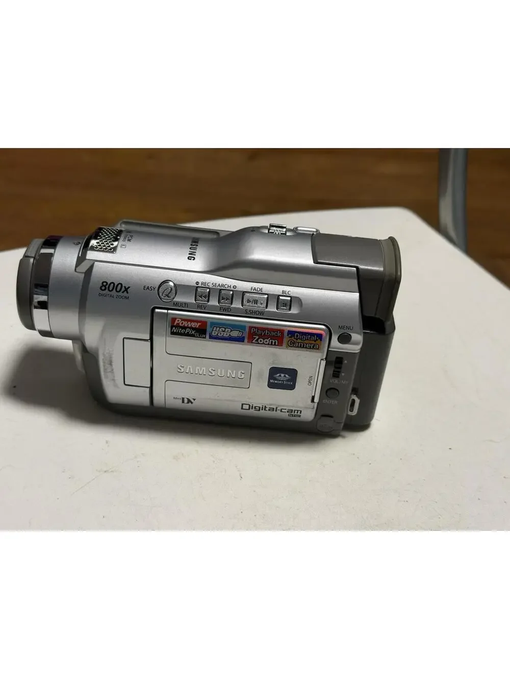 Samsung Camcorder Mini DV SCD23 800X Untested No Power Cord